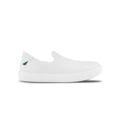 SAIL WHITE