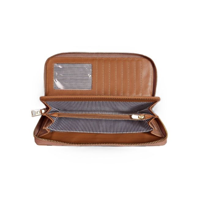 LOUENHIDE JESSICA WALLET