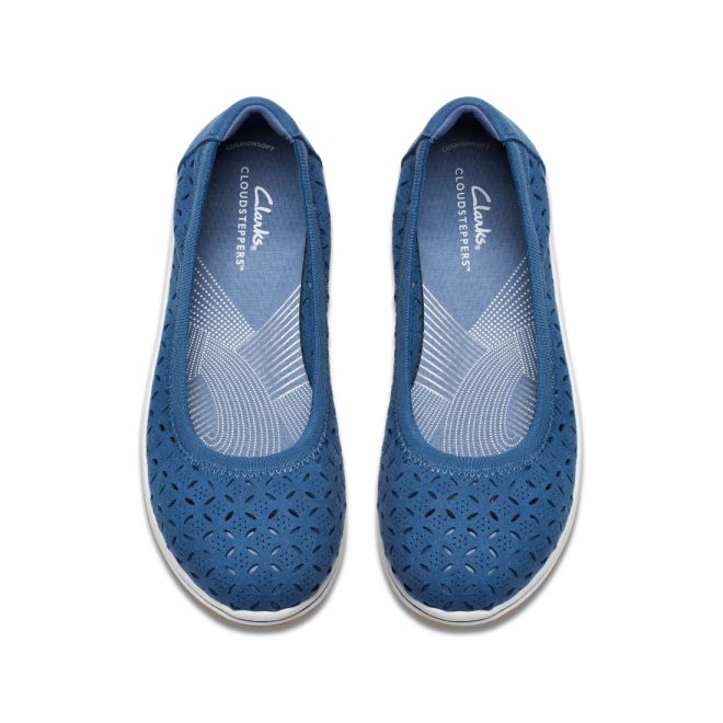 CLARKS BREEZE ROAM