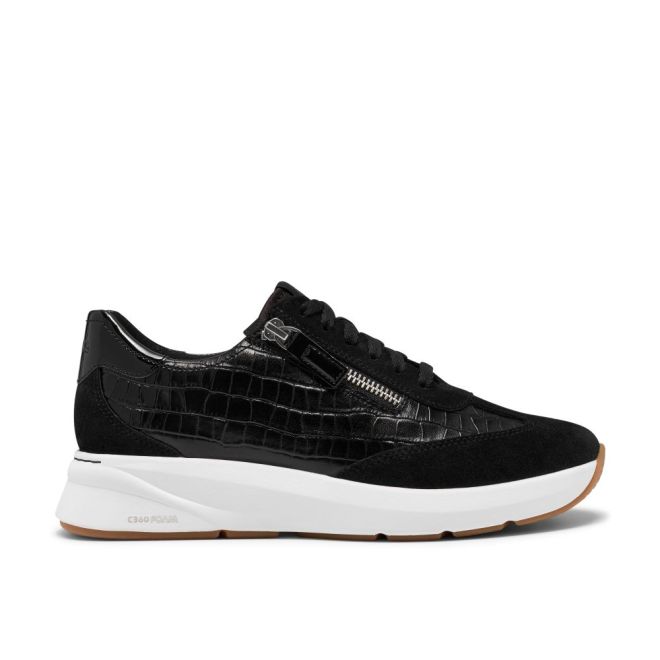 CLARKS CODE R RUN