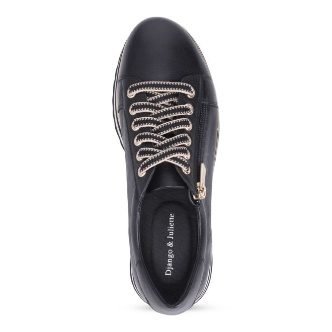 DJANGO & JULIETTE EAMMES