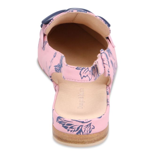 DJANGO & JULIETTE FAVILLAS