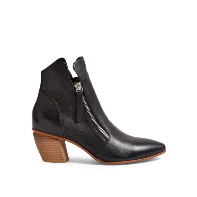 DJANGO & JULIETTE JAZZY