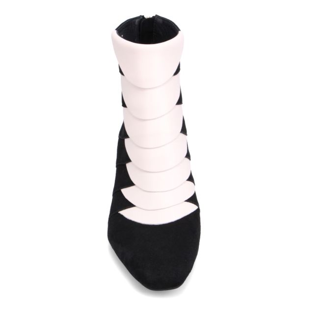 DJANGO & JULIETTE MAMMOW