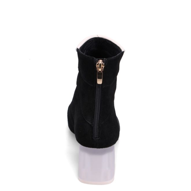 DJANGO & JULIETTE MAMMOW