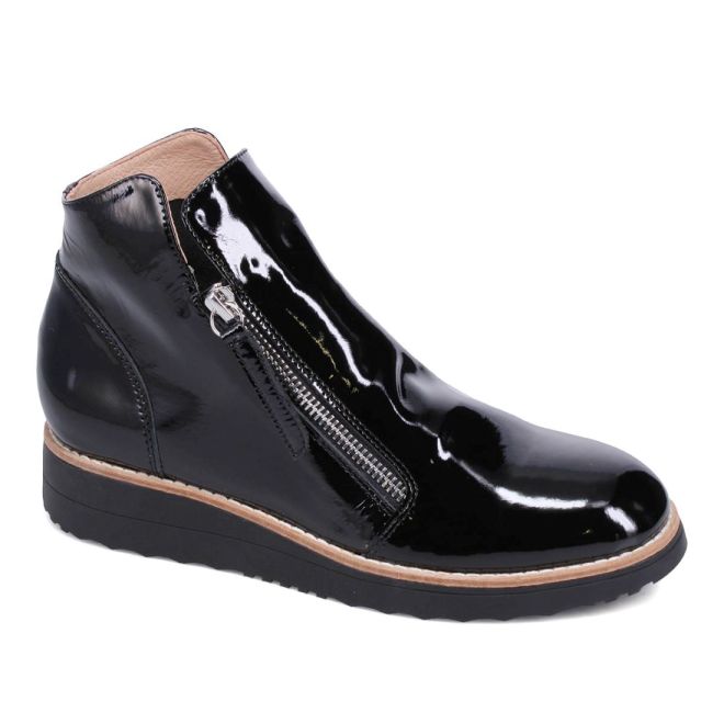 DJANGO & JULIETTE OHMY