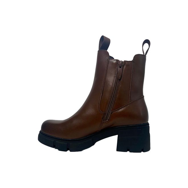 JOSEF SEIBEL TERESA 01