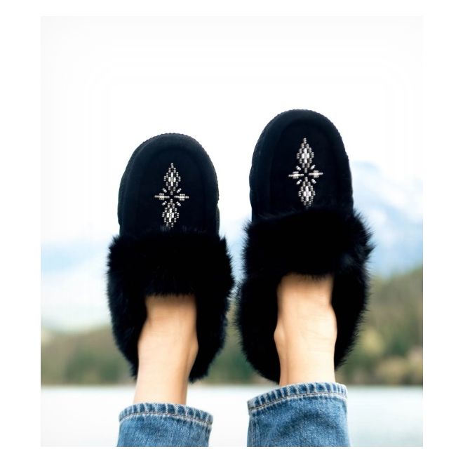 MANITOBAH MUKLUKS WOMENS TIPI MOCCASIN