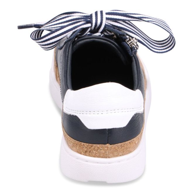 DJANGO & JULIETTE TORAYNE