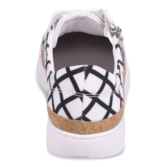 DJANGO & JULIETTE TORRY