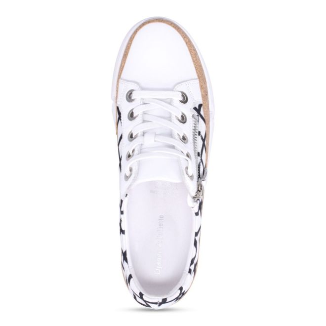 DJANGO & JULIETTE TORRY