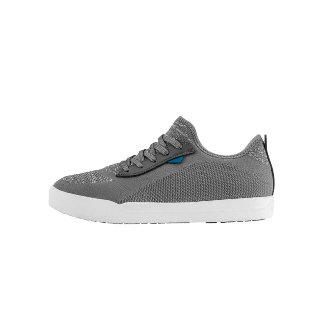 VESSI WOMENS WEEKEND SNEAKER