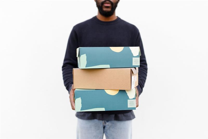 Sneaker Trends in Canada for 2025: Stylish Footwear for Every Age